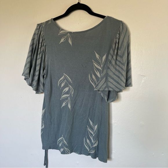 Lucky Brand Blue Short Sleeve Front Wrap & Toe Shirt Casual Comfy Top - Picture 2 of 7
